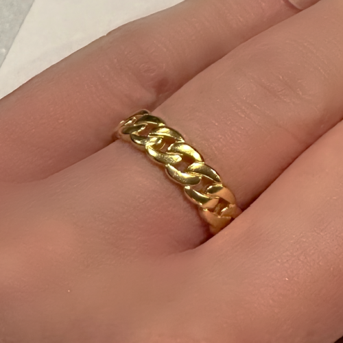 Selena Ring